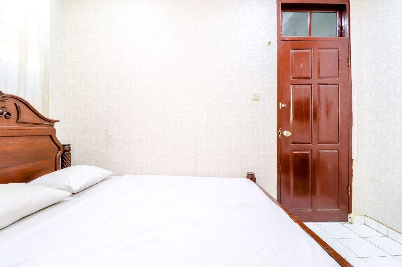 Golden Inn 1 Yogyakarta Ngoại thất bức ảnh